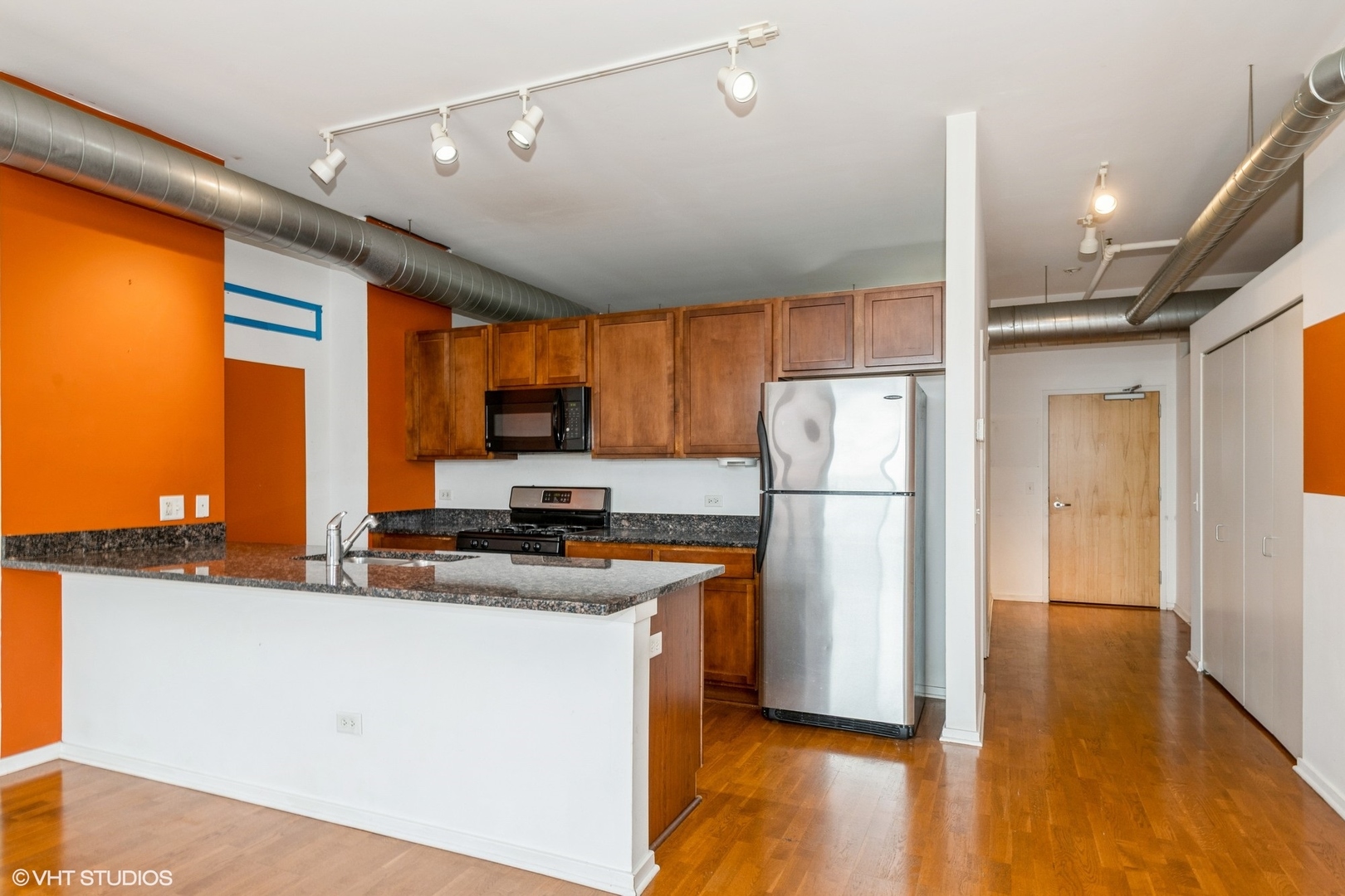 2323 W Pershing Road 611