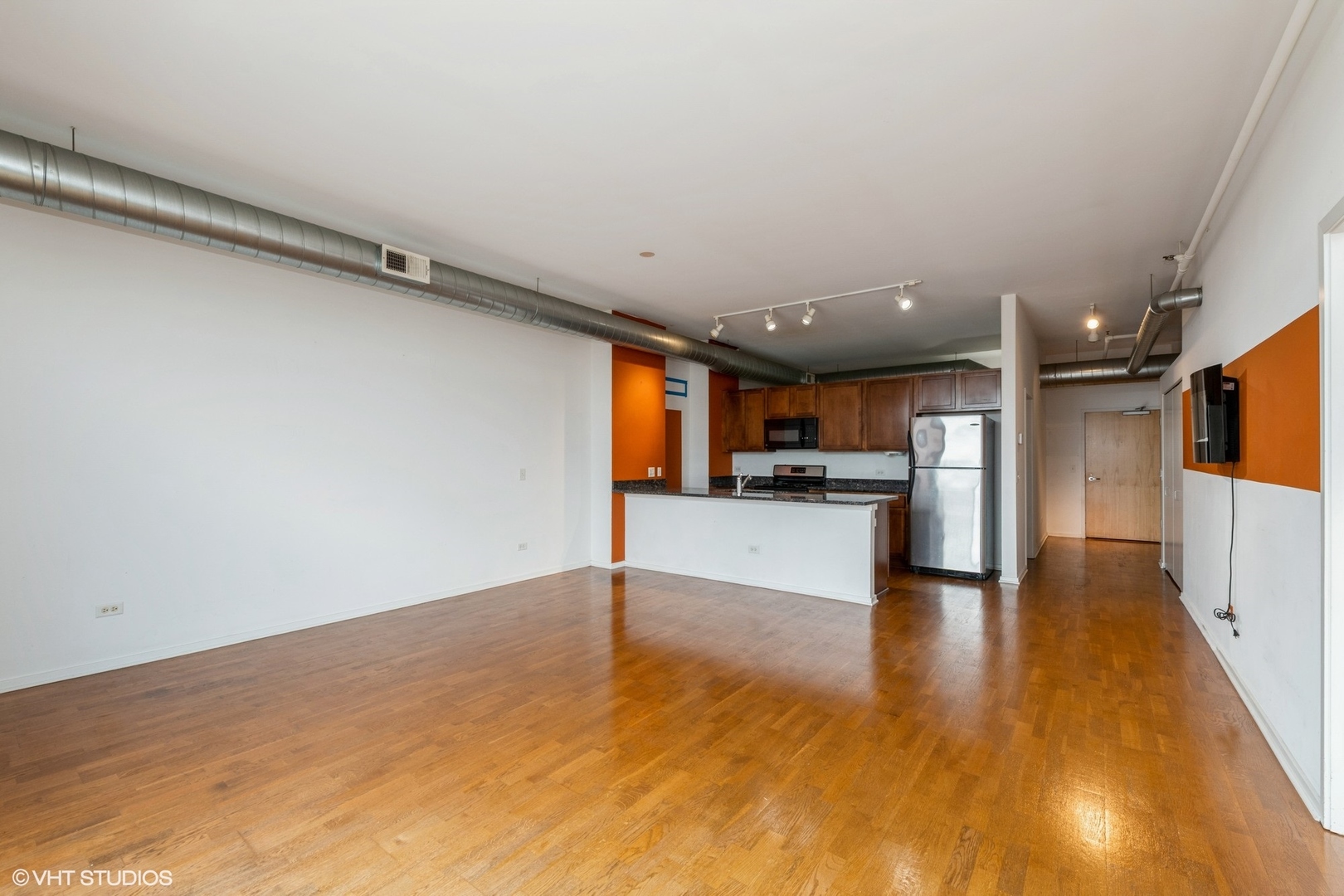 2323 W Pershing Road 611