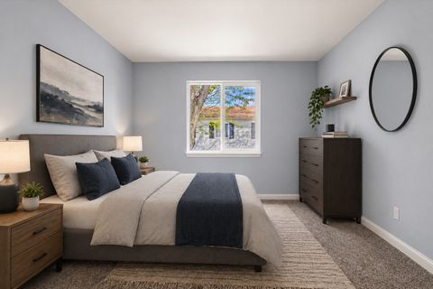 Tiny photo for 1370 Monomoy Street #E, Aurora, IL 60506 (MLS # 12633368)