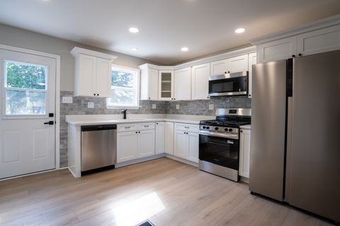 Tiny photo for 116 Saint Jude Avenue, Joliet, IL 60436 (MLS # 12492584)