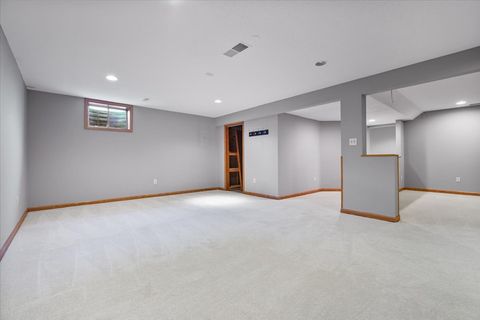 Tiny photo for 2716 Westbrook Drive, Bloomington, IL 61705 (MLS # 12523618)