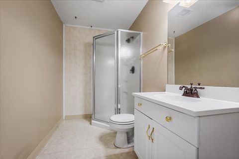 Tiny photo for 2716 Westbrook Drive, Bloomington, IL 61705 (MLS # 12523618)