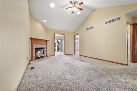 Tiny photo for 2716 Westbrook Drive, Bloomington, IL 61705 (MLS # 12523618)