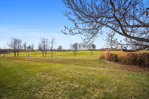 Tiny photo for 2716 Westbrook Drive, Bloomington, IL 61705 (MLS # 12523618)