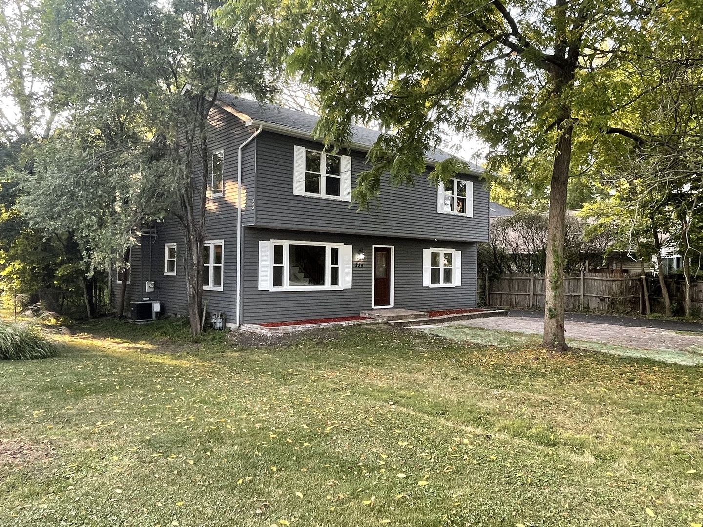 3s284 Patterman Road