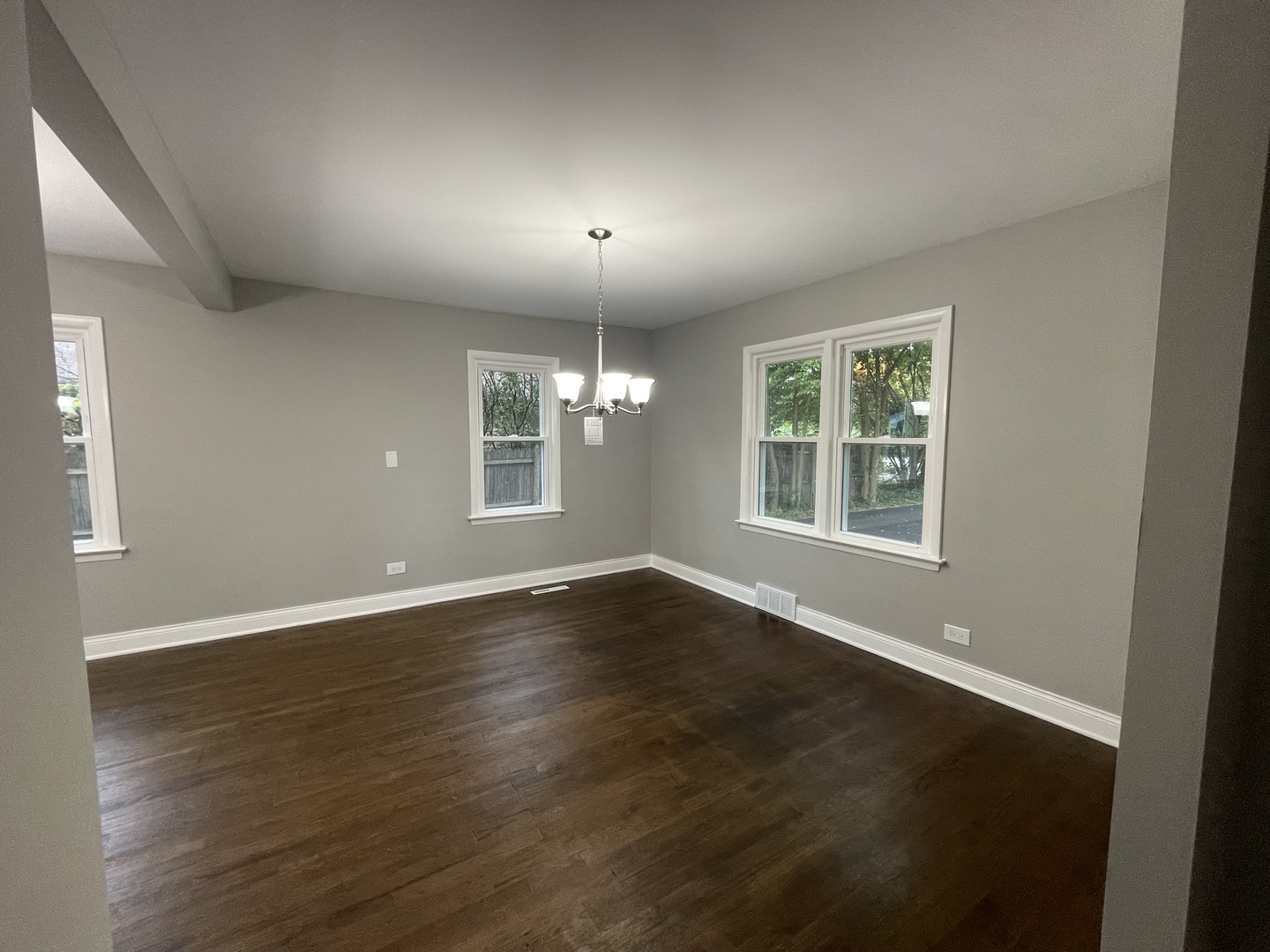 3s284 Patterman Road