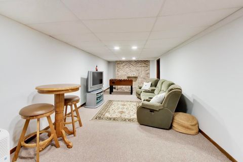 Tiny photo for 9641 E Shore Drive, Oak Lawn, IL 60453 (MLS # 12632107)