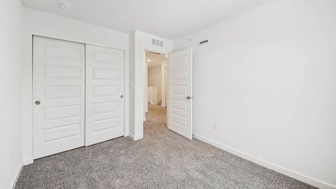 Tiny photo for 543 Yosemite Way, Mundelein, IL 60060 (MLS # 12591059)