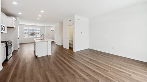 Tiny photo for 543 Yosemite Way, Mundelein, IL 60060 (MLS # 12591059)