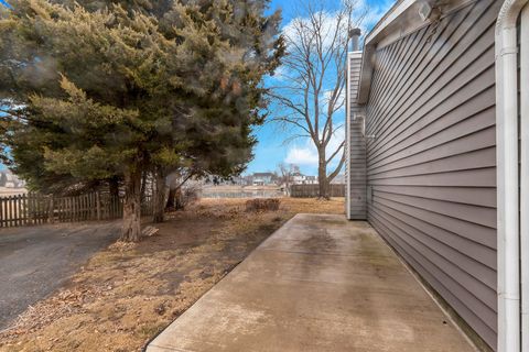 Tiny photo for 3223 Karen Court, Joliet, IL 60431 (MLS # 12580036)
