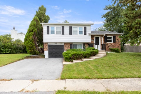Tiny photo for 17851 Springfield Avenue, Country Club Hills, IL 60478 (MLS # 12744220)