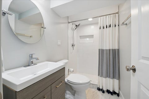 Tiny photo for 2915 N Rockwell Street, Chicago, IL 60618 (MLS # 12759335)