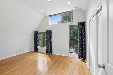 Tiny photo for 2915 N Rockwell Street, Chicago, IL 60618 (MLS # 12759335)