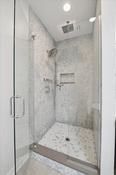 Tiny photo for 2915 N Rockwell Street, Chicago, IL 60618 (MLS # 12759335)