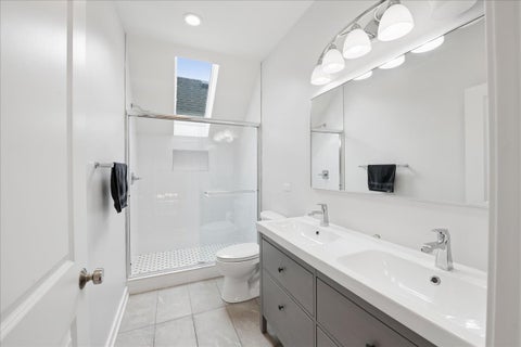 Tiny photo for 2915 N Rockwell Street, Chicago, IL 60618 (MLS # 12759335)