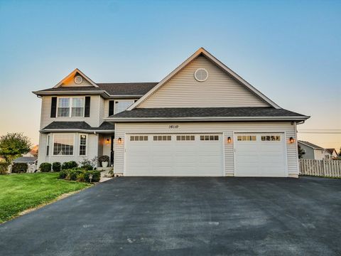 Photo of 26210 W Bayberry Court, Channahon, IL 60410 (MLS # 12502191) Photo of 26210 W Bayberry Court, Channahon, IL 60410 (MLS # 12502191)