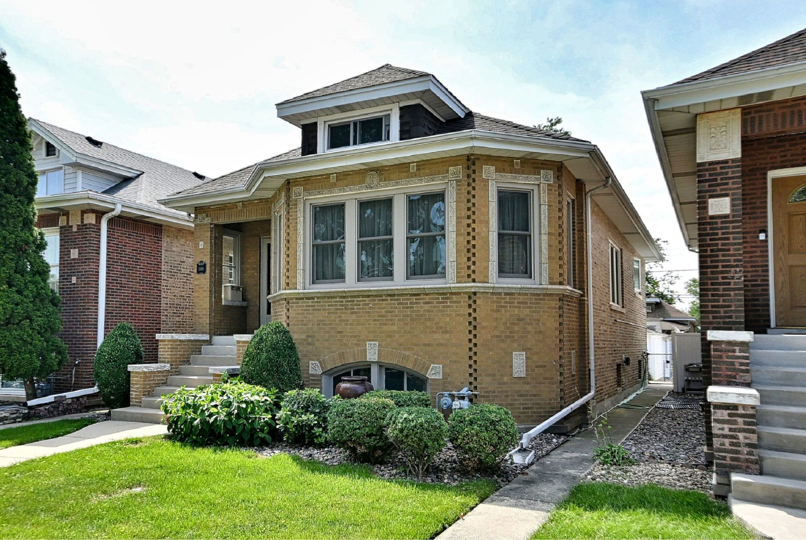 3118 N 78th Court