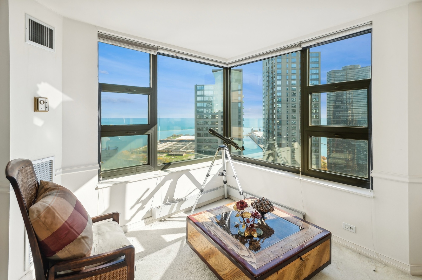 401 E ONTARIO Street 4106