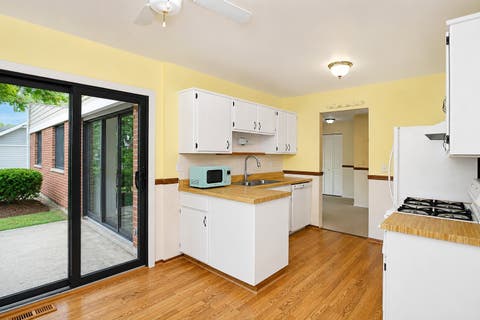 Tiny photo for 234 Deerpath Court #D1, Schaumburg, IL 60193 (MLS # 12711659)