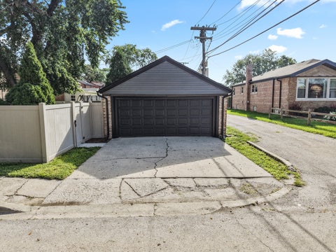 Tiny photo for 2725 W 99th Street, Chicago, IL 60655 (MLS # 12737277)