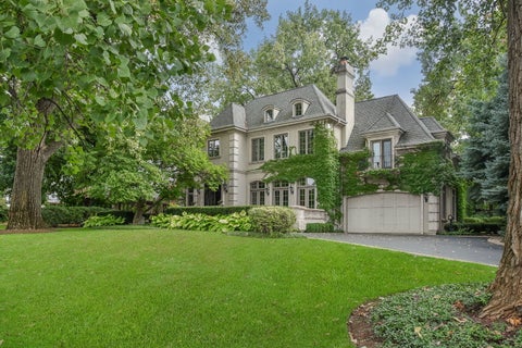 Tiny photo for 887 Crescent Boulevard, Glen Ellyn, IL 60137 (MLS # 12666811)