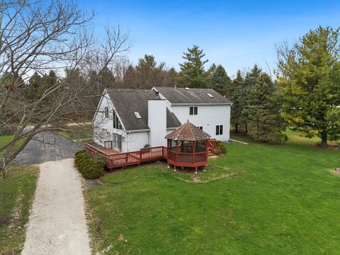 Tiny photo for St. Charles, IL 60175 (MLS # 12571142)