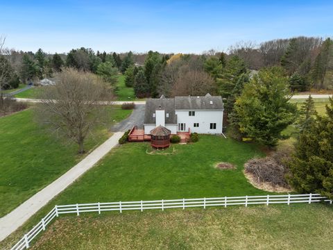 Tiny photo for St. Charles, IL 60175 (MLS # 12571142)