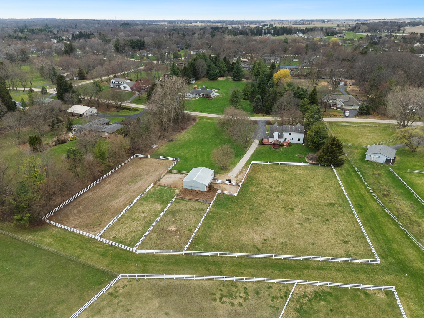6N777 Palomino Drive