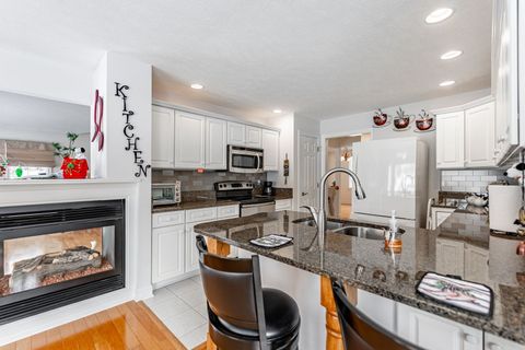 Tiny photo for 225 Secretariats Way #15, Belvidere, IL 61008 (MLS # 12529870)