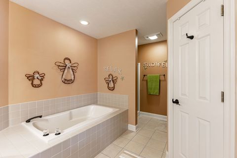 Tiny photo for 225 Secretariats Way #15, Belvidere, IL 61008 (MLS # 12529870)