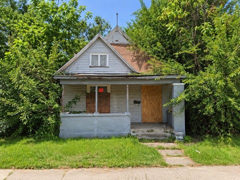 Photo of 1807 S STANLEY Street, Peoria, IL 61605 (MLS # 12775844)