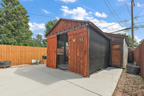 Tiny photo for 11157 S Spaulding Avenue, Chicago, IL 60655 (MLS # 12430341)