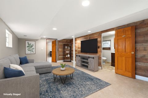 Tiny photo for 11157 S Spaulding Avenue, Chicago, IL 60655 (MLS # 12430341)