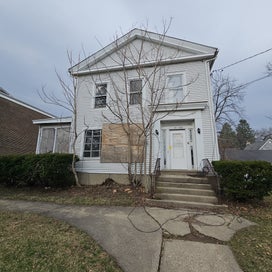 212 S Tryon Street Woodstock IL 60098