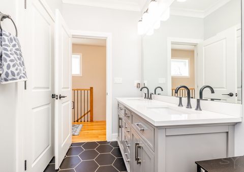 Tiny photo for 5739 W Grover Street, Chicago, IL 60630 (MLS # 12624807)