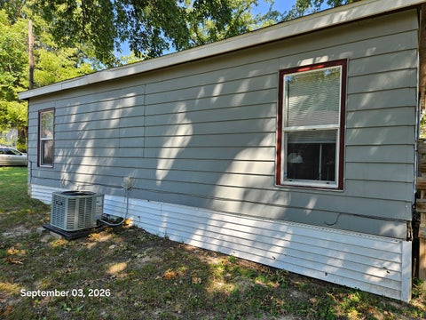 Tiny photo for 703 N James Street, Carbondale, IL 62901 (MLS # 12742361)