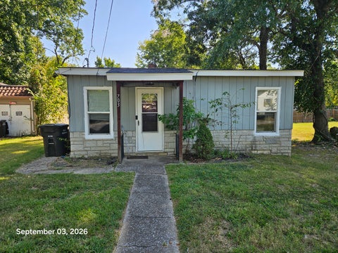 Photo of 703 N James Street, Carbondale, IL 62901 (MLS # 12742361)
