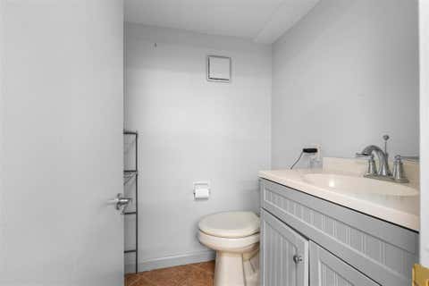 Tiny photo for 4097 Oaklane Road, Rockford, IL 61109 (MLS # 12740031)