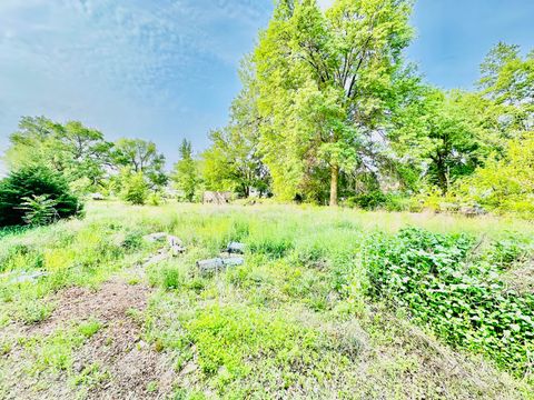 921 Maple Street Streator IL 61364