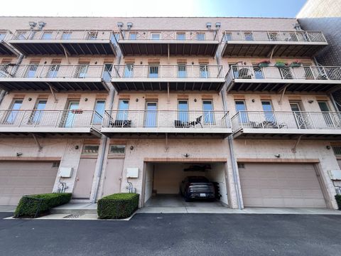 Tiny photo for 1911 S STATE Street #3, Chicago, IL 60616 (MLS # 12604988)