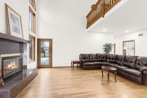 Tiny photo for 1007 Wildwood Lane, Mount Prospect, IL 60056 (MLS # 12591289)