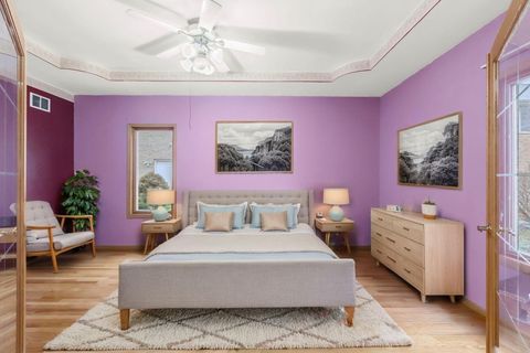 Tiny photo for 1007 Wildwood Lane, Mount Prospect, IL 60056 (MLS # 12591289)