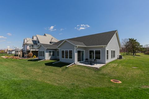 Tiny photo for 181 Beacon Harbor Circle #0, East Moline, IL 61244 (MLS # 12618865)