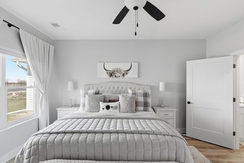 Tiny photo for 181 Beacon Harbor Circle #0, East Moline, IL 61244 (MLS # 12618865)