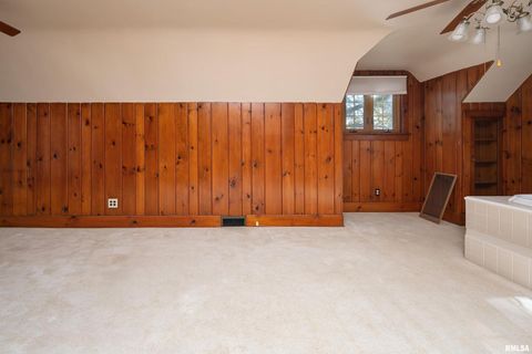 Tiny photo for 2911 25TH Avenue, Moline, IL 61265 (MLS # QC4269591)