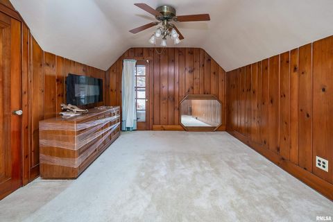 Tiny photo for 2911 25TH Avenue, Moline, IL 61265 (MLS # QC4269591)