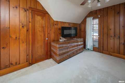 Tiny photo for 2911 25TH Avenue, Moline, IL 61265 (MLS # QC4269591)