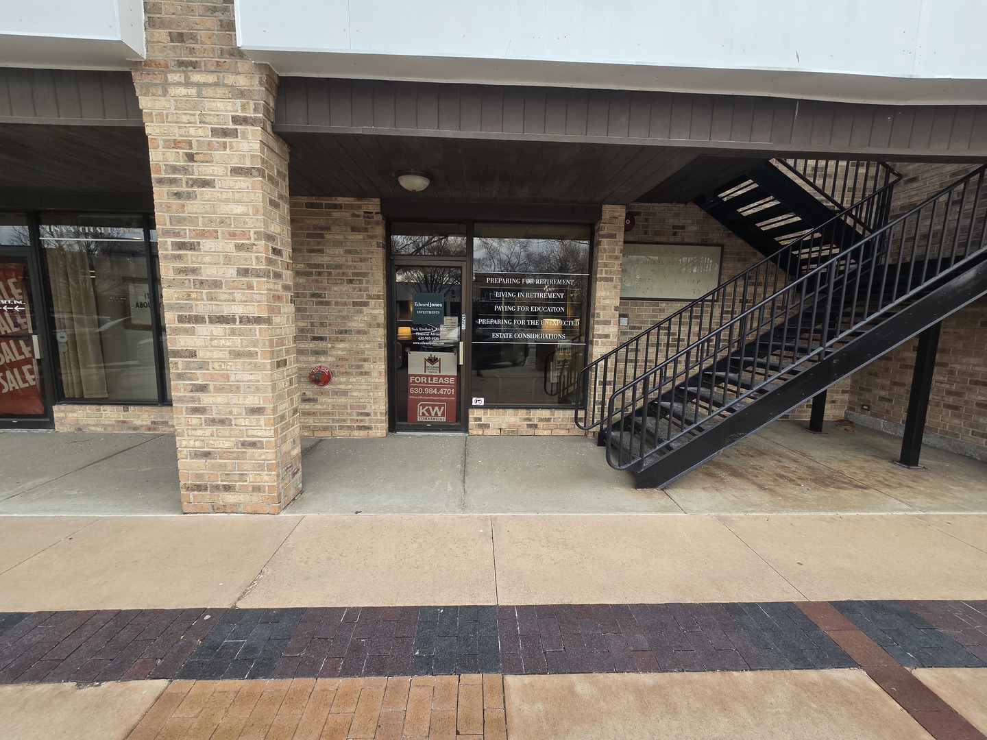 4745 Main Street 109