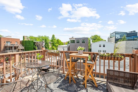 Tiny photo for 1123 W Altgeld Street #3, Chicago, IL 60614 (MLS # 12665461)