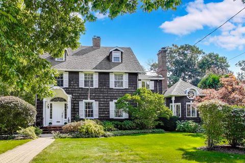 325 Ridge Avenue Winnetka IL 60093